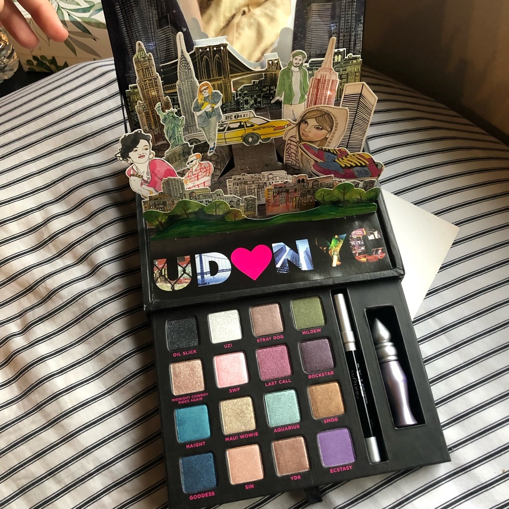 New Urban Decay Book of Shadows Vol. 3 NYC Palette